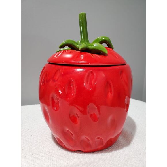 Vintage Strawberry Cookie Jar - Picture 4 of 7